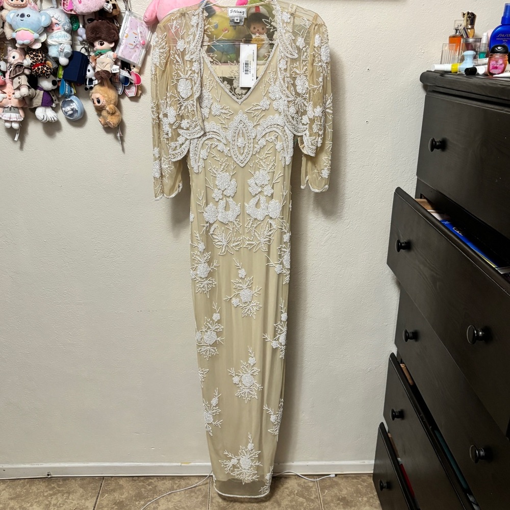 NWT Stenay Beaded Champagne Shawl and Dress Size 10